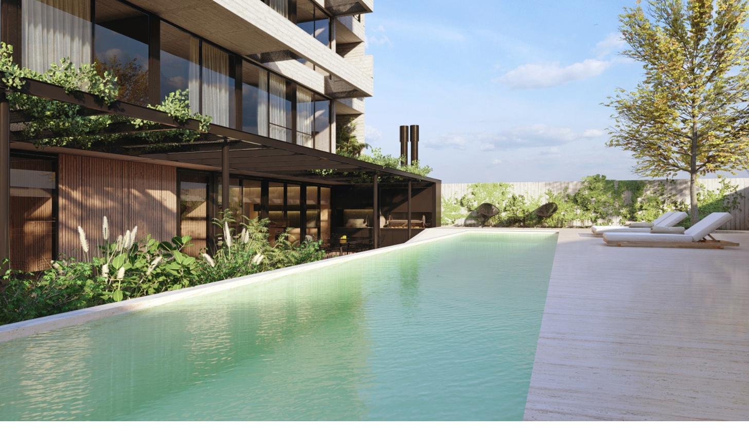 Piscina con vista al edificio